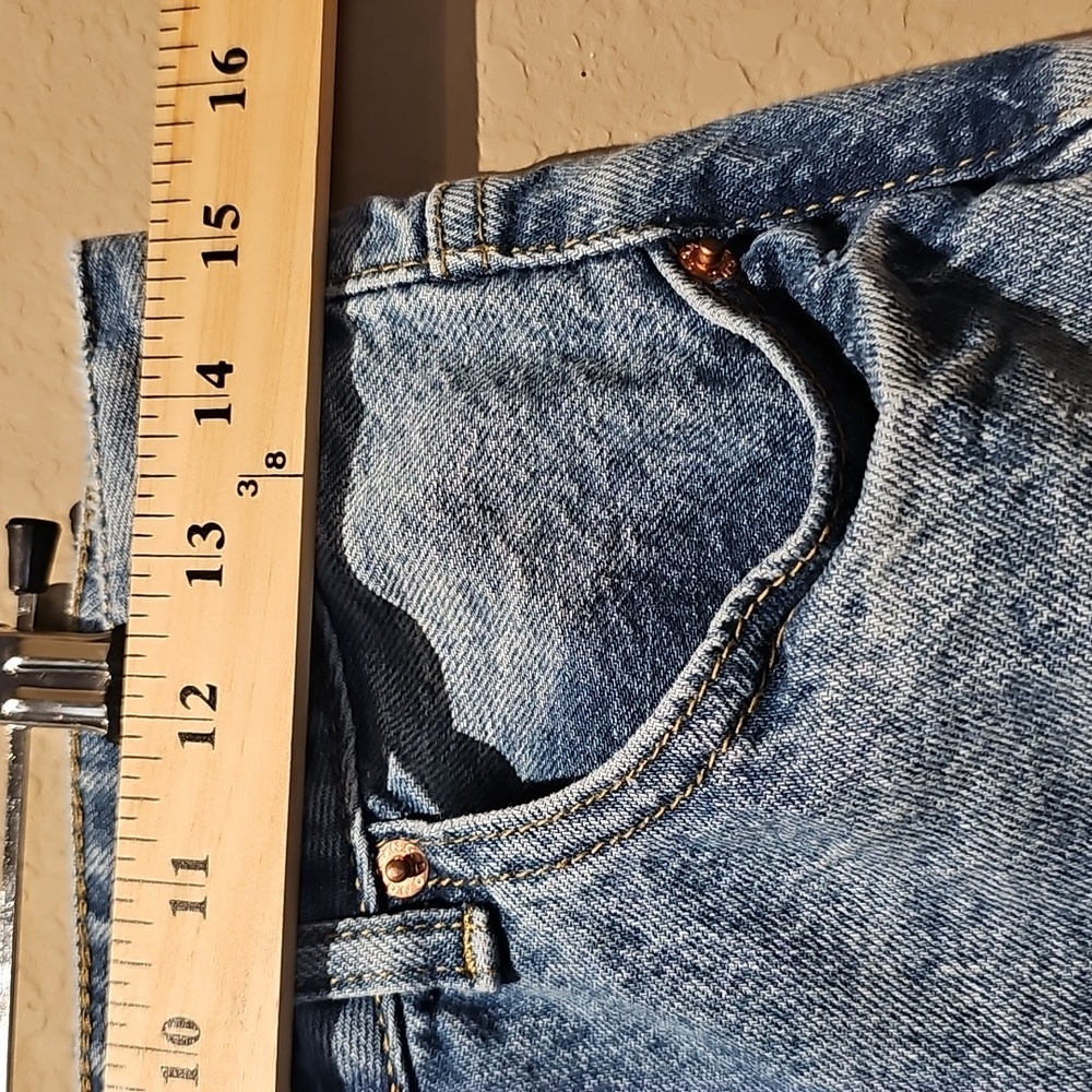 Song Wide Leg Light Wash Cropped Jeans Size 5 - Picture 3 of 5